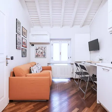 Easylife - - San Carpoforo 6 - Brera Milaan